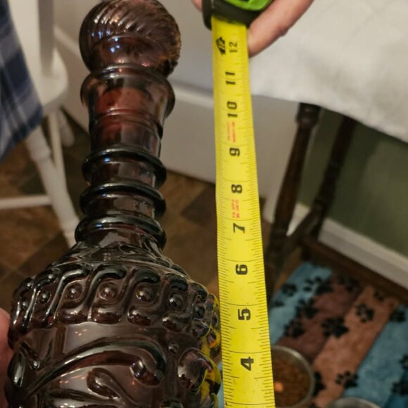 Jim Beam decanter in a beautiful Amythyst color - Picture 2 of 3